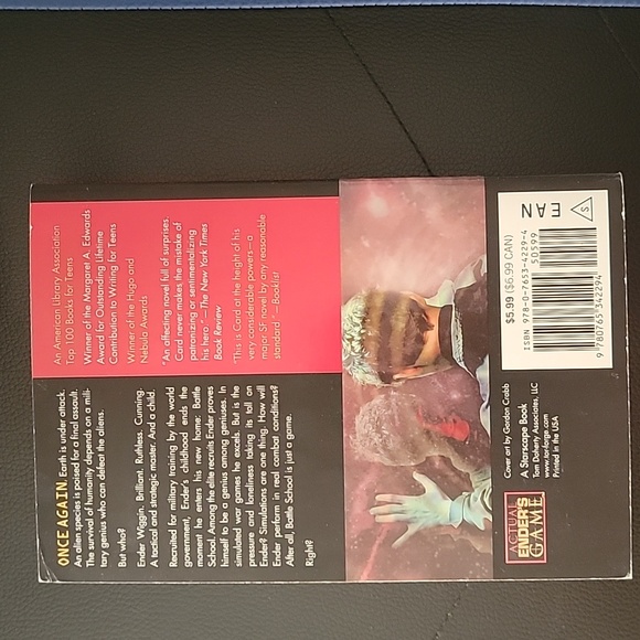 Paperback copy of Ender's Game - Picture 2 of 2